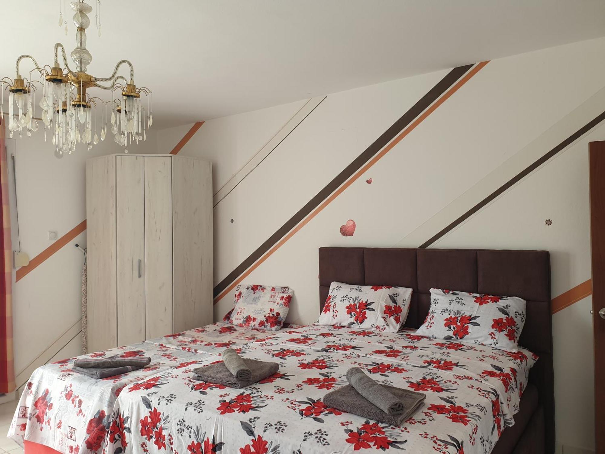 Apartment Montenegrinbeautystar Bar